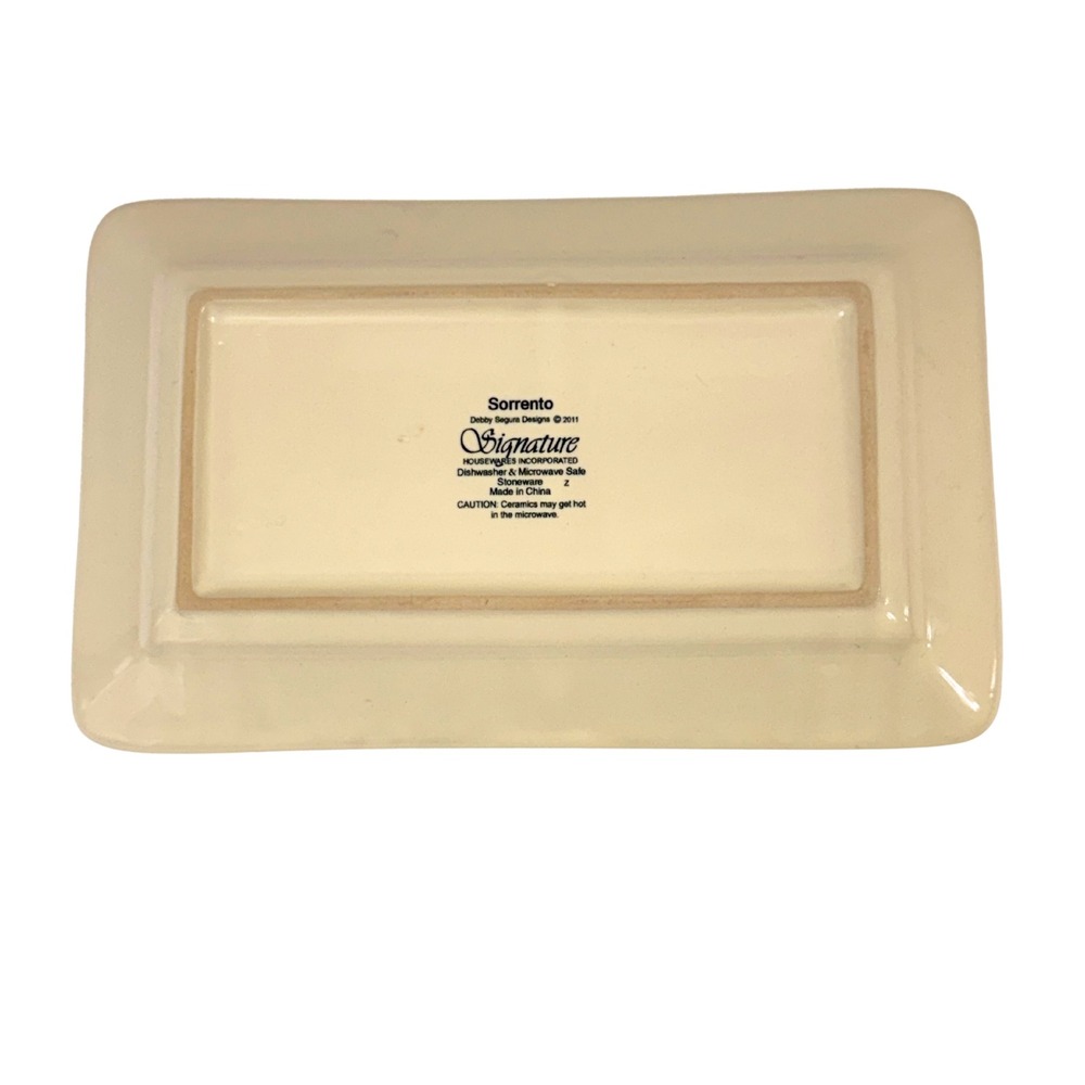 Sorrento Signature Embossed Cream Serving Platters Set 2 11.75" & 8.5" - Picture 9 of 11